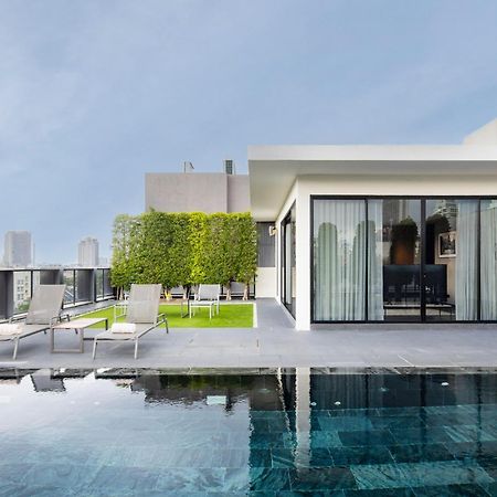 Walton Suites Sukhumvit Banguecoque Exterior foto