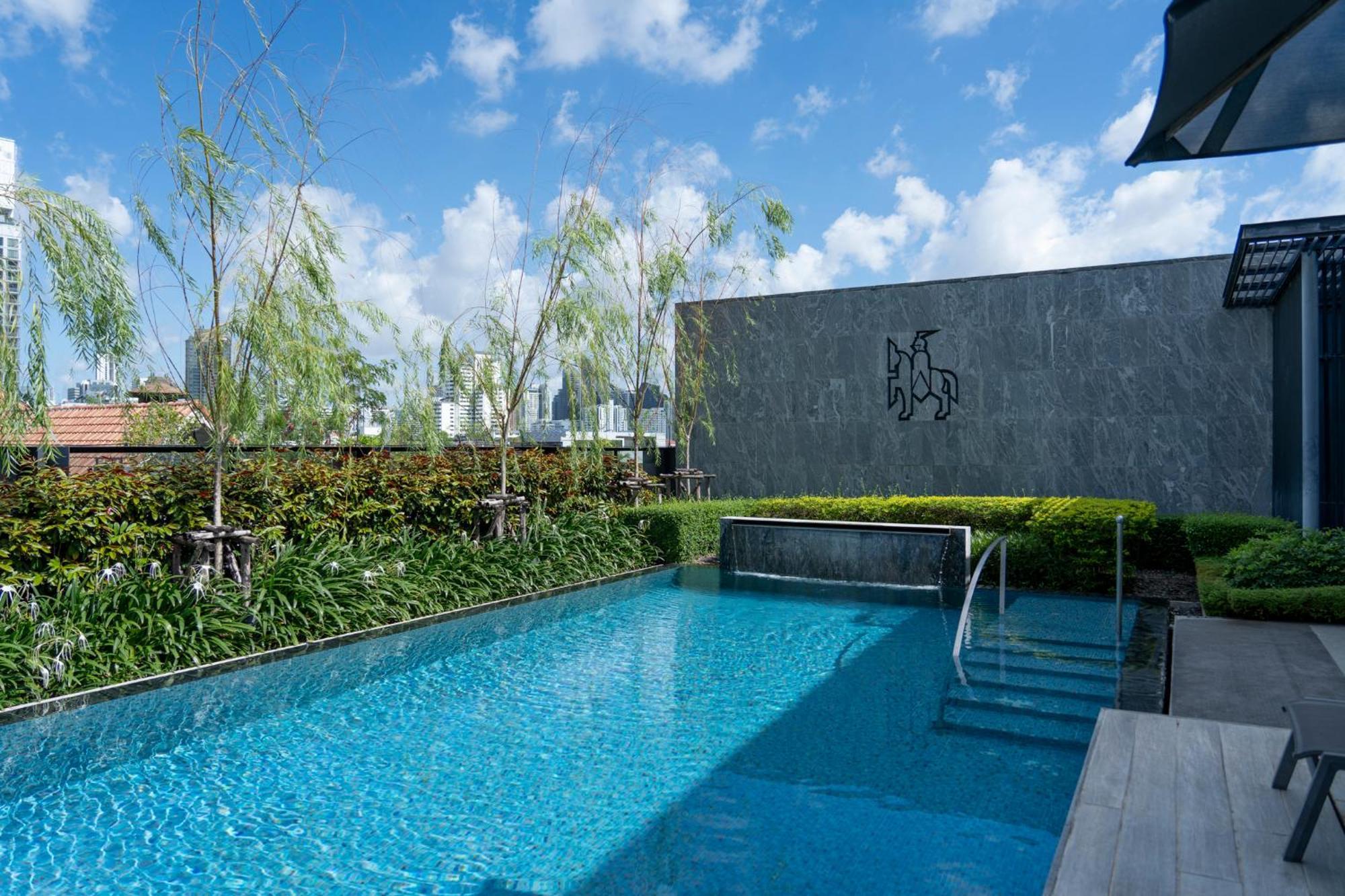 Walton Suites Sukhumvit Banguecoque Exterior foto
