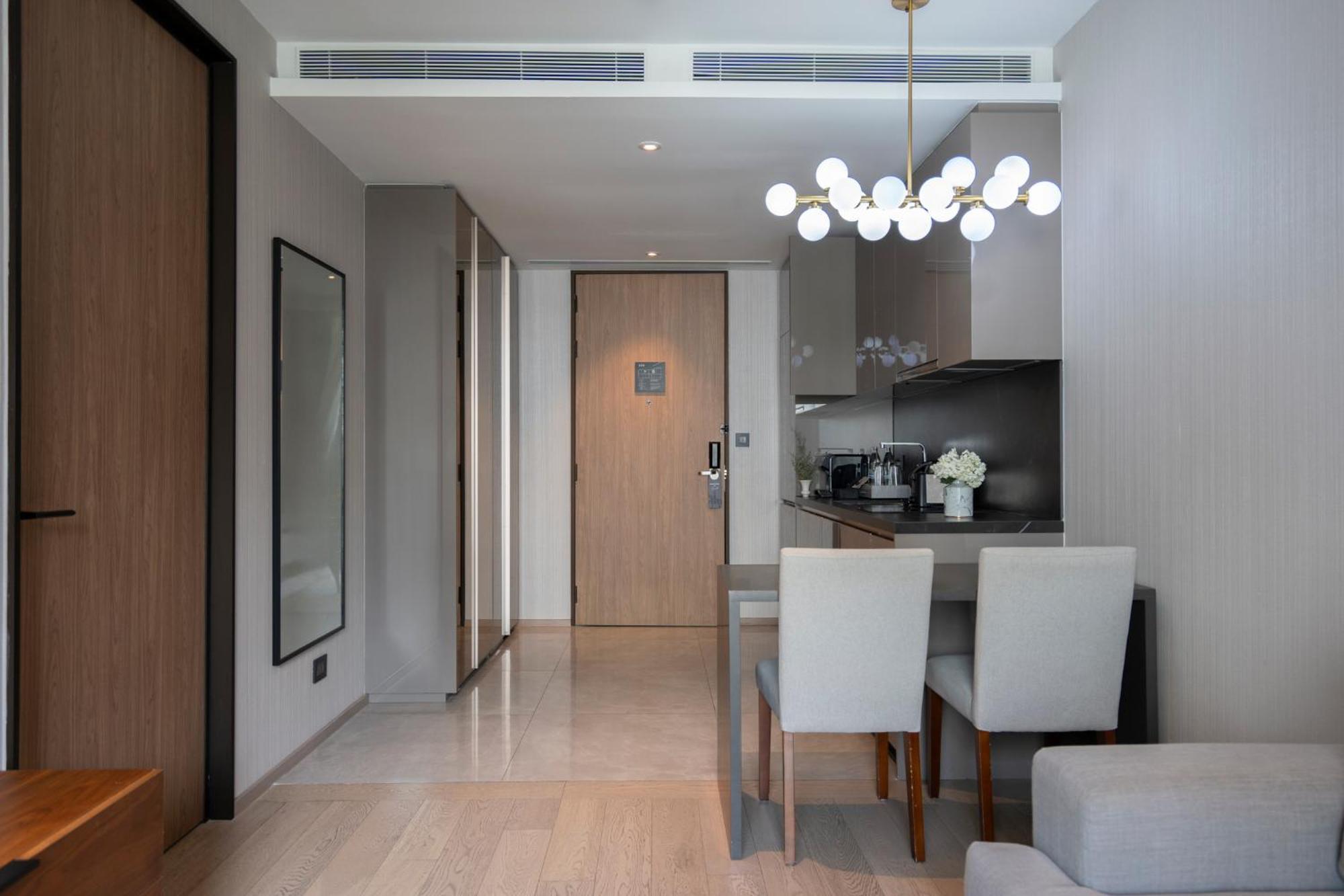 Walton Suites Sukhumvit Banguecoque Exterior foto