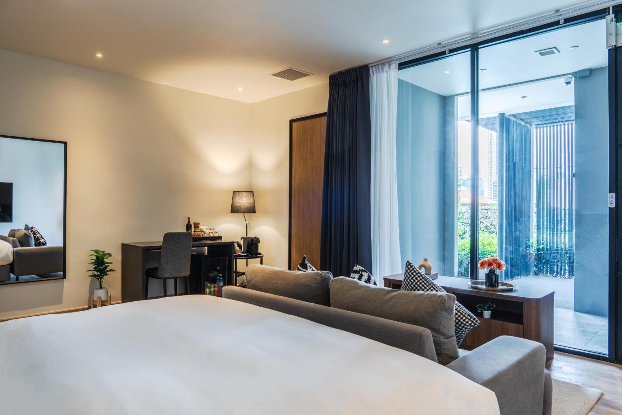 Walton Suites Sukhumvit Banguecoque Exterior foto